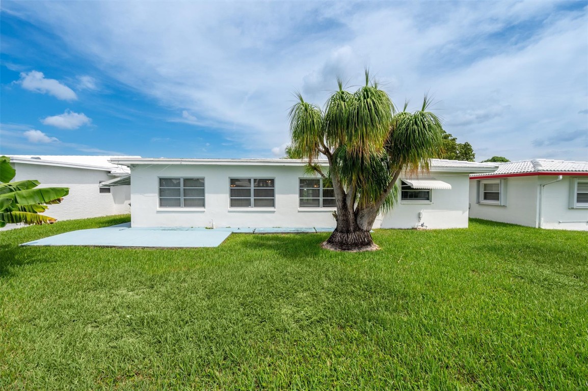 Mainlands Of Tamarac Lake - Residential