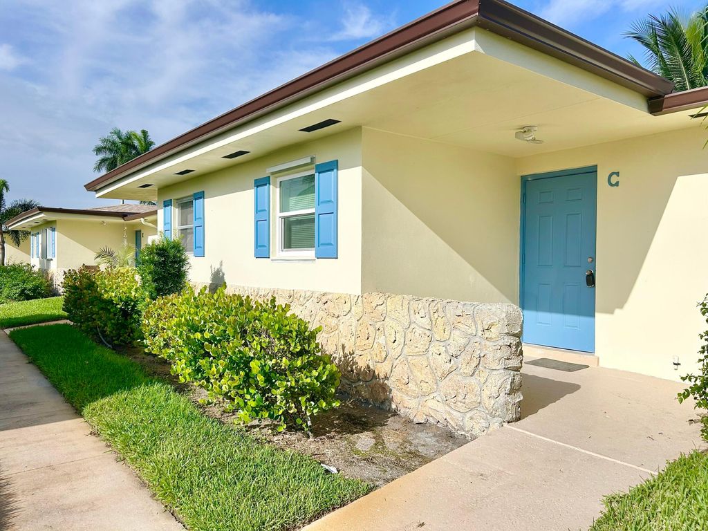 Photo of 2844 Crosley Drive E #C, West Palm Beach, FL 33415 (MLS # B26053145)