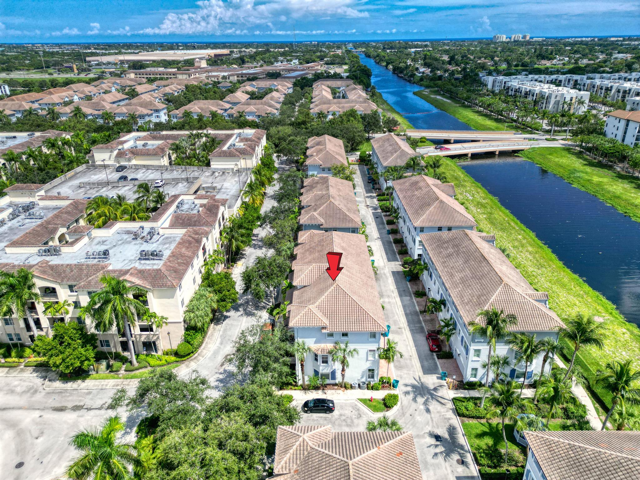 RENAISSANCE COMMONS PUD - Residential Lease