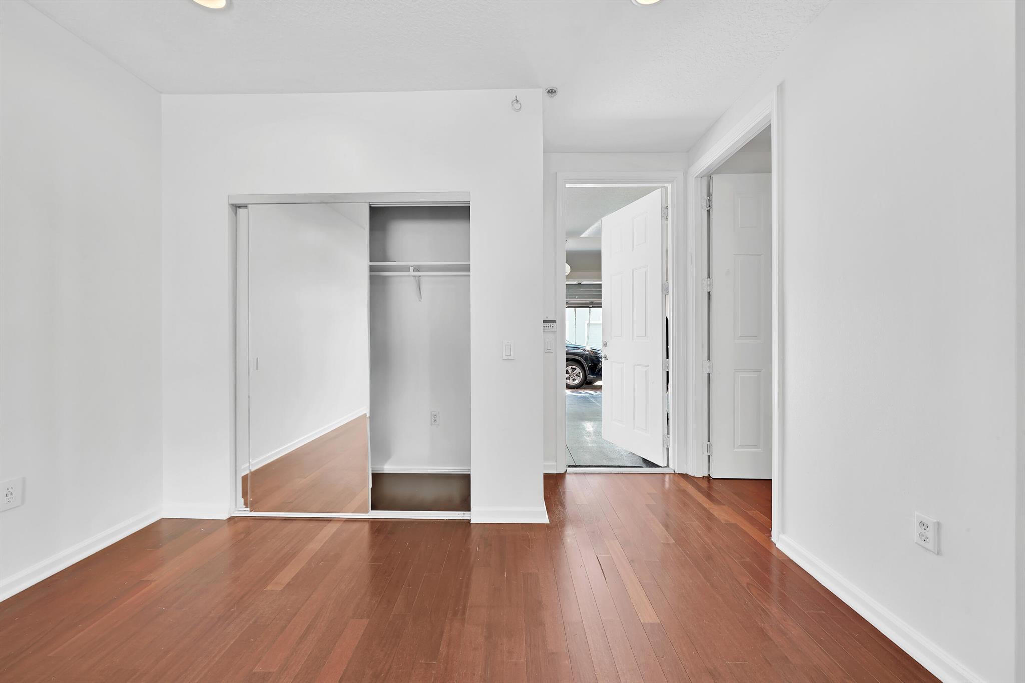 RENAISSANCE COMMONS PUD - Residential Lease