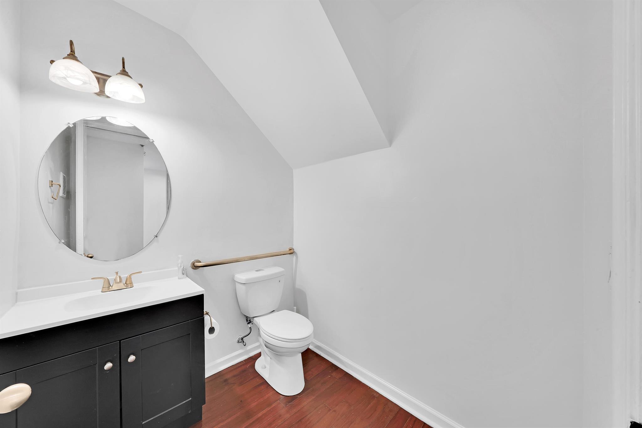 RENAISSANCE COMMONS PUD - Residential Lease