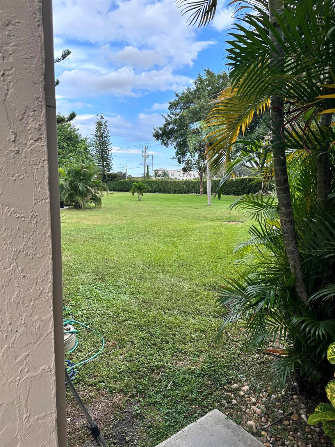 PALM GREENS AT VILLA DEL RAY CONDO II - Residential