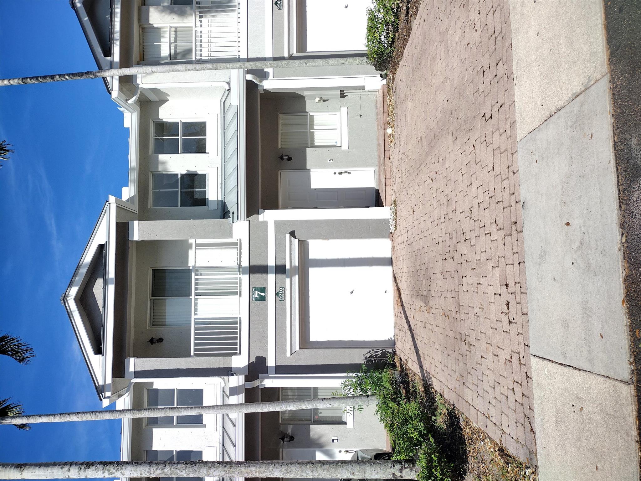 SHOMA VILLAS III AT ROYAL - Residential