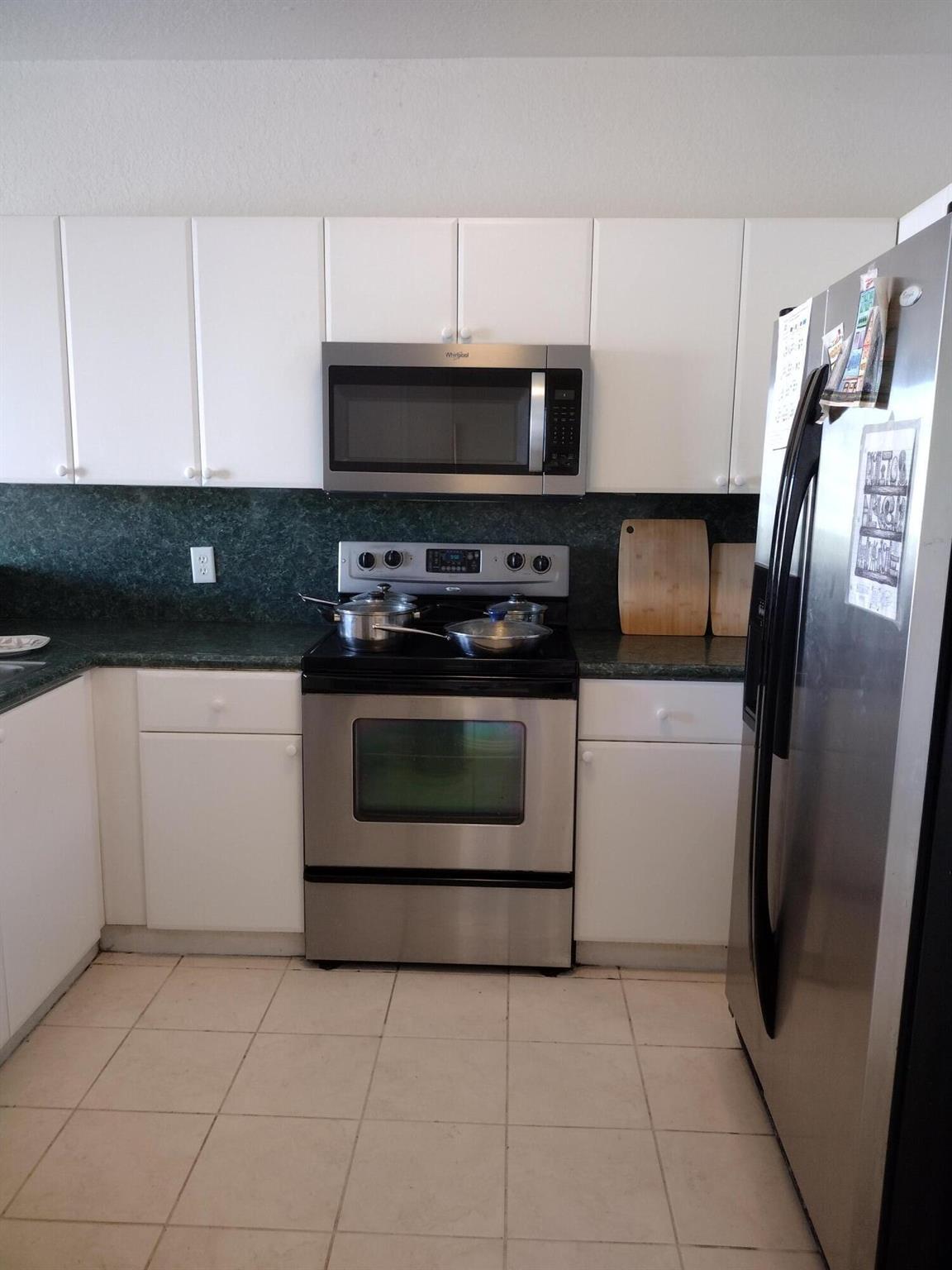 SHOMA VILLAS III AT ROYAL - Residential