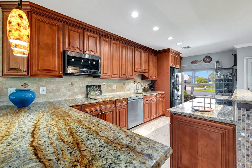 Photo of 1040 N Palm Lane #C, Delray Beach, FL 33445 (MLS # R10968760)