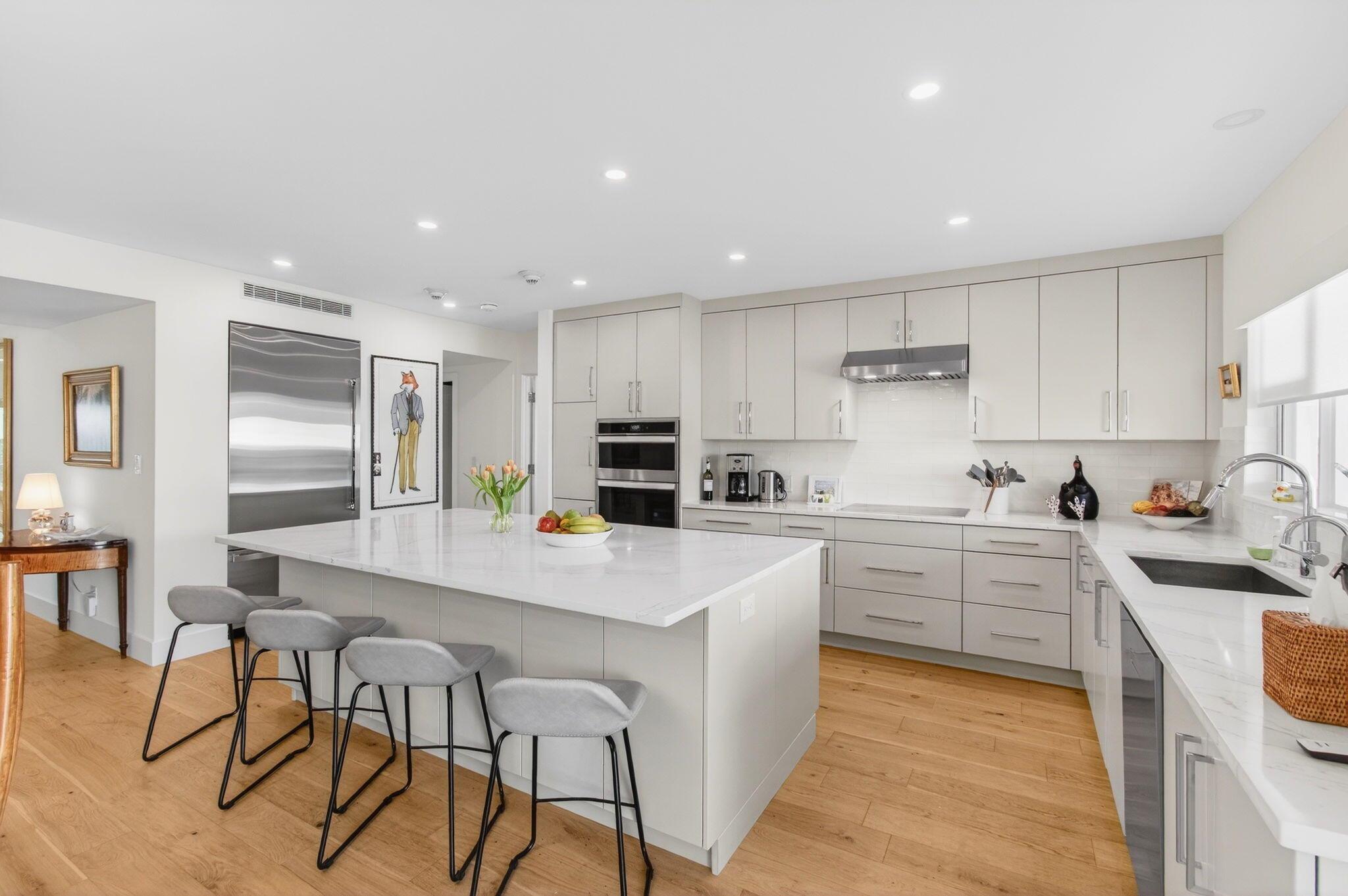 Seagate Towers - Residential