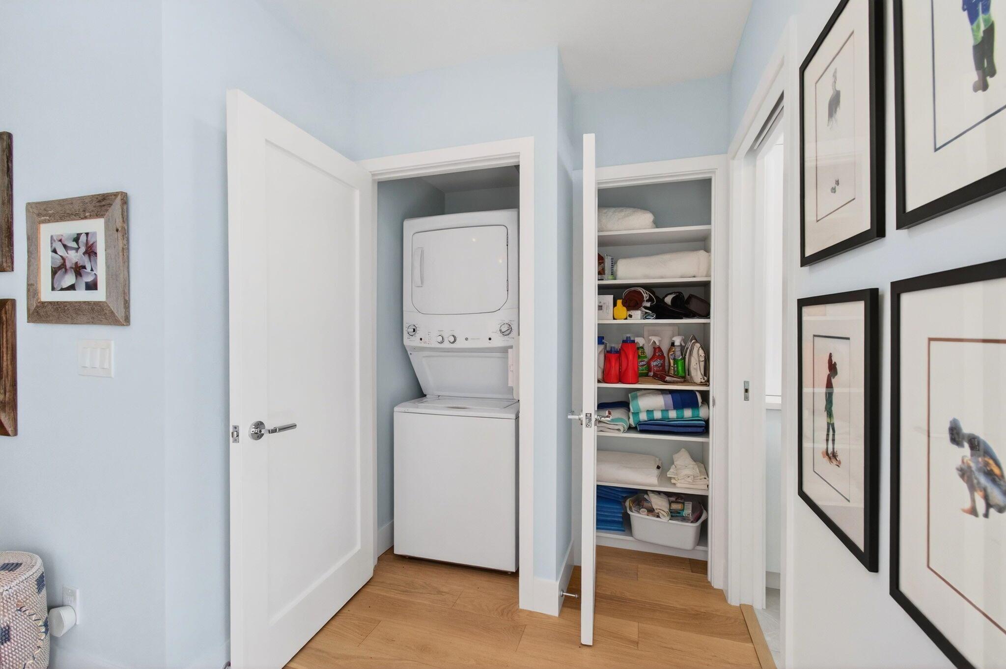 Seagate Towers - Residential