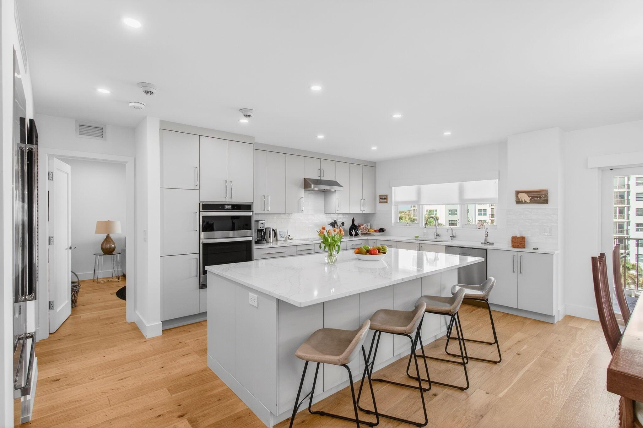 Seagate Towers - Residential