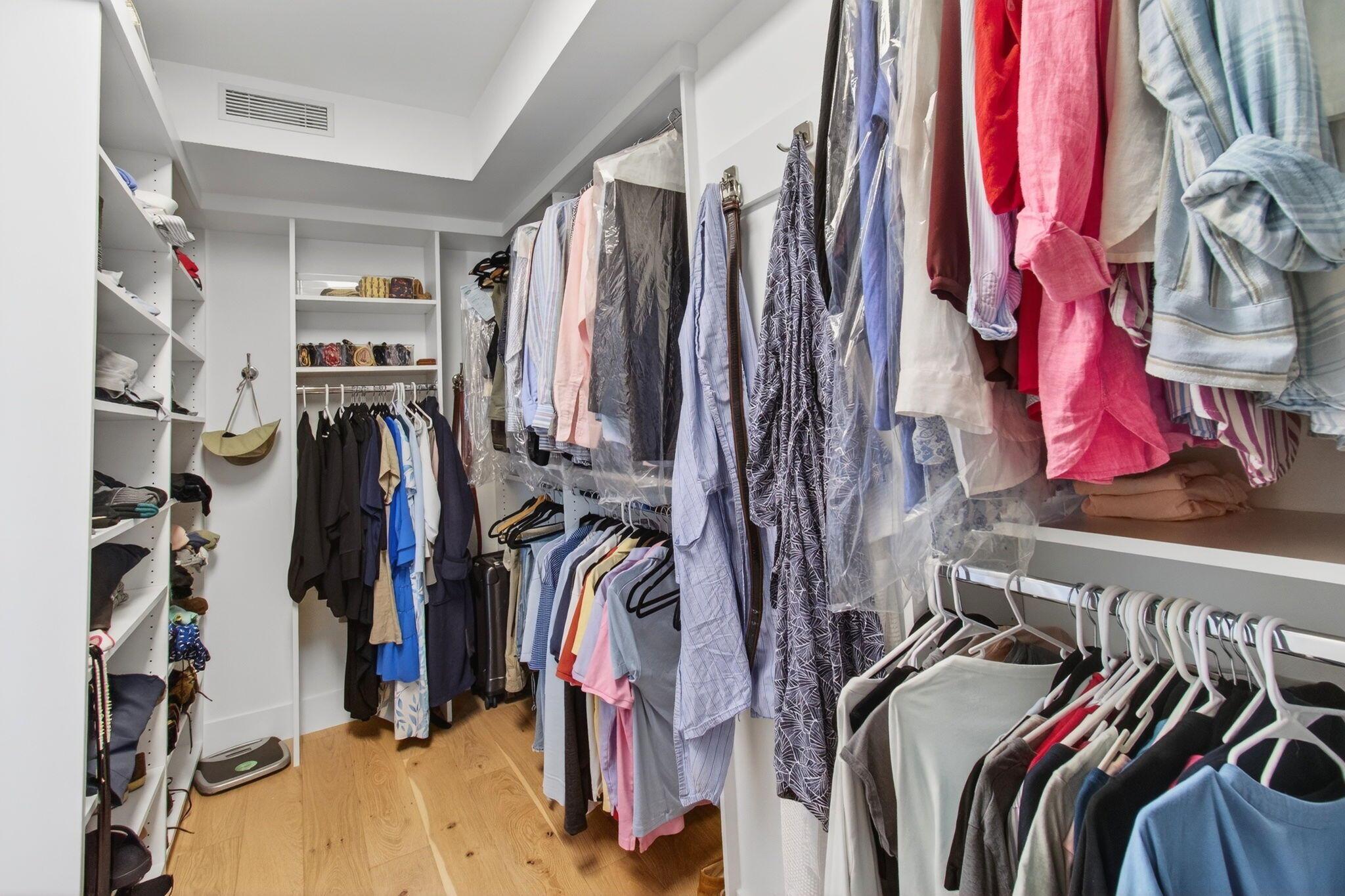 Seagate Towers - Residential