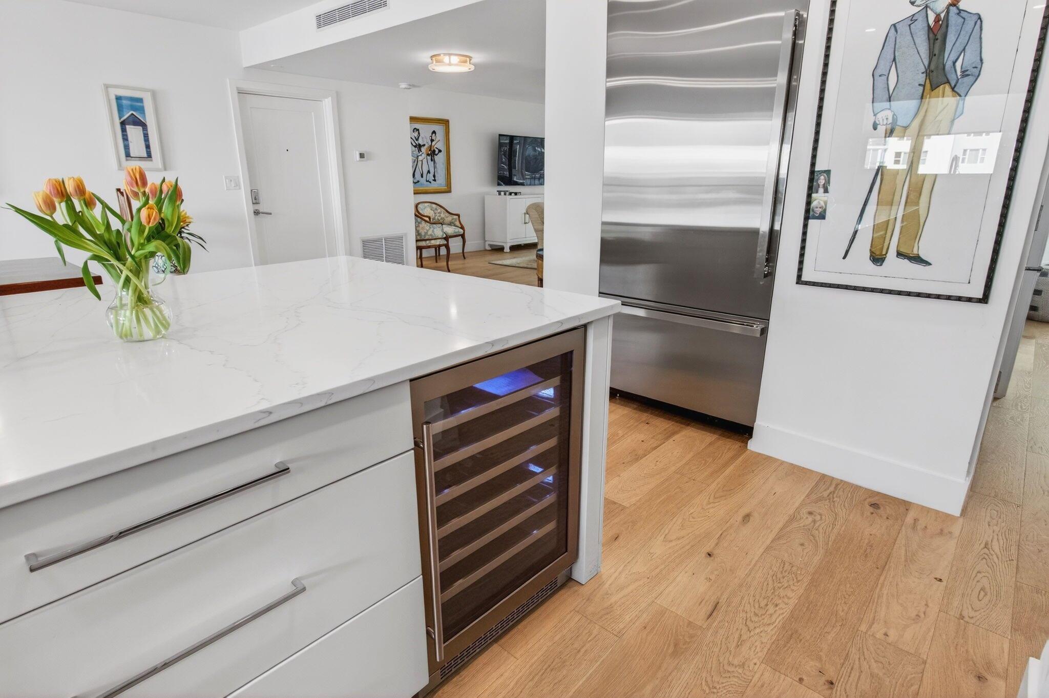 Seagate Towers - Residential