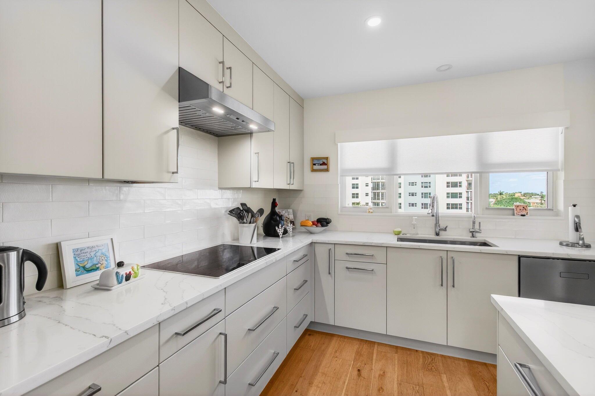 Seagate Towers - Residential