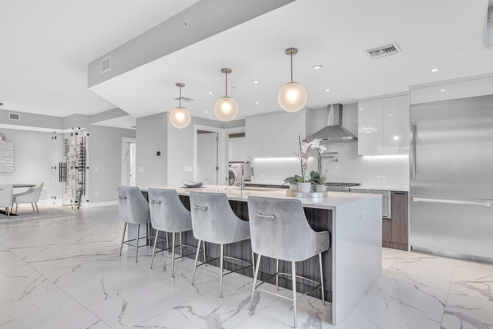 1507 SE 15th Street 302