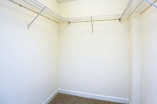 CITY PALMS CONDO - Residential Lease