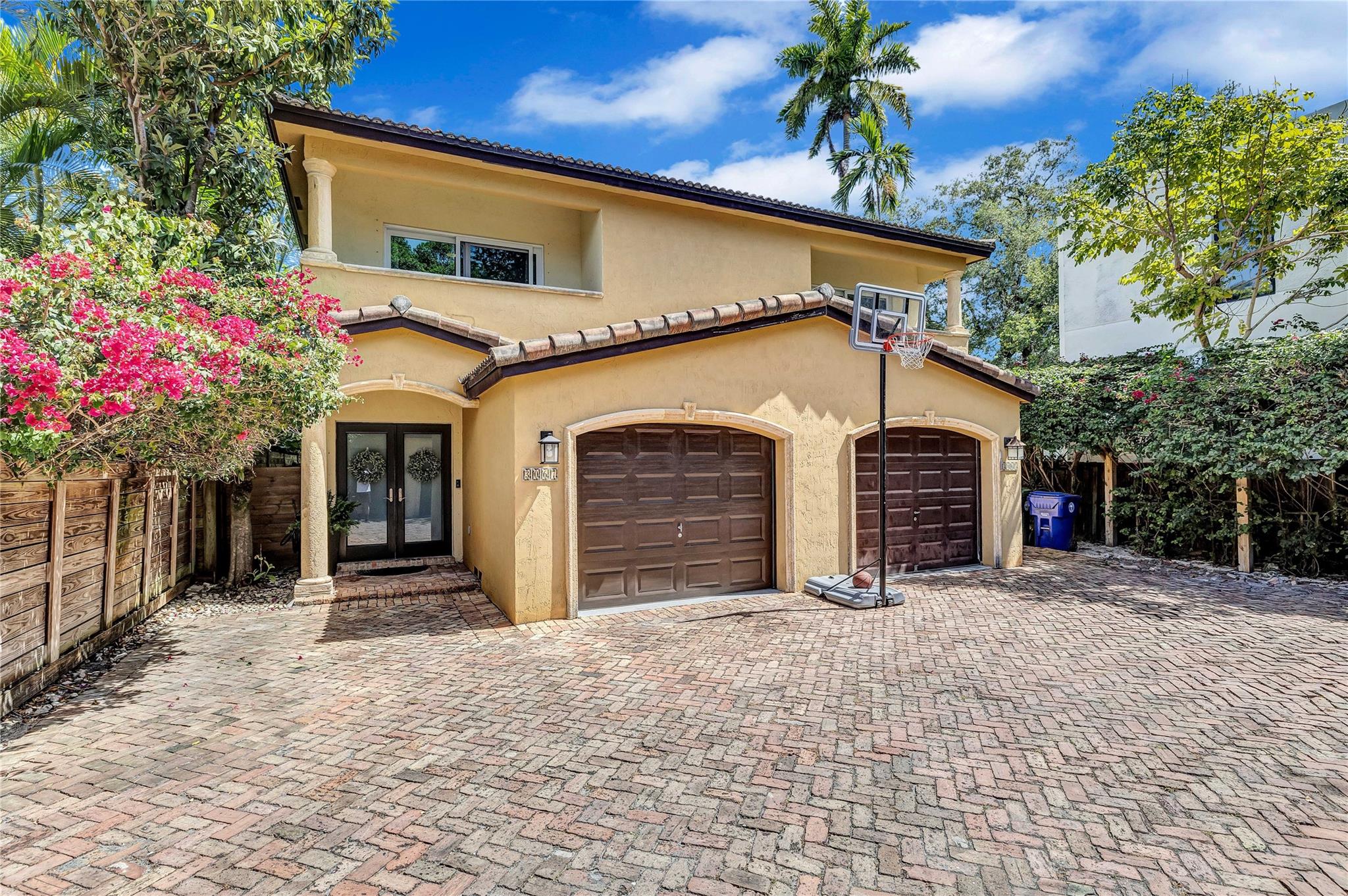 3067 Virginia St 3067
