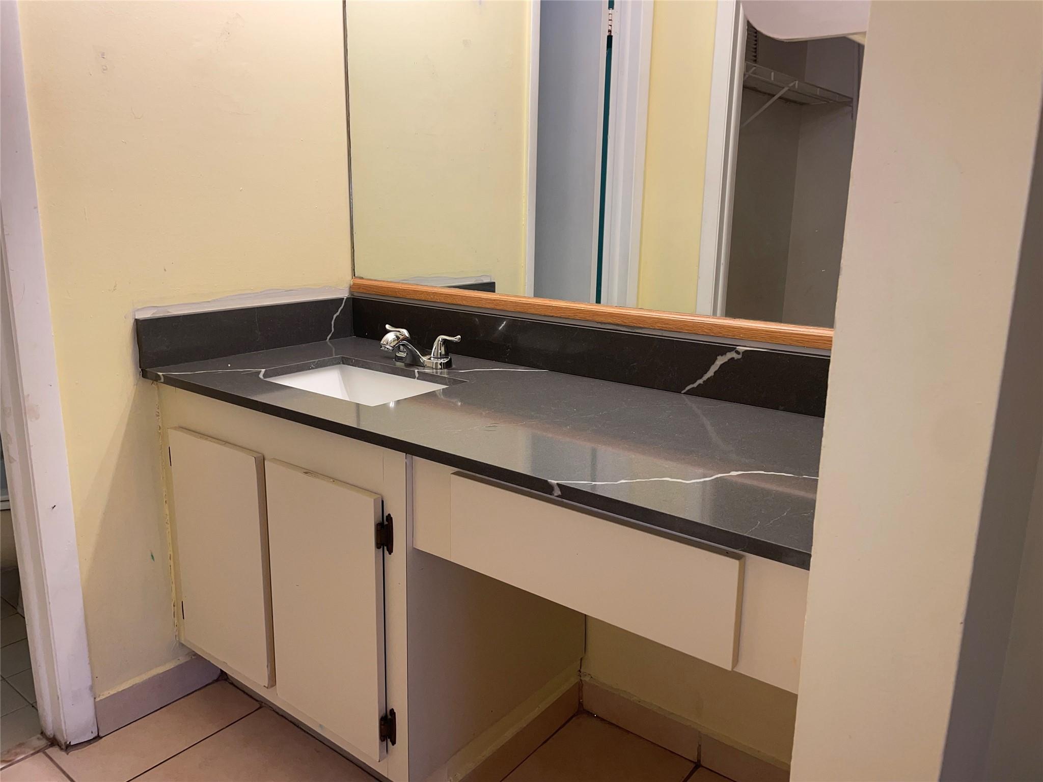 Garden Lake Towers Condo - Residential Lease