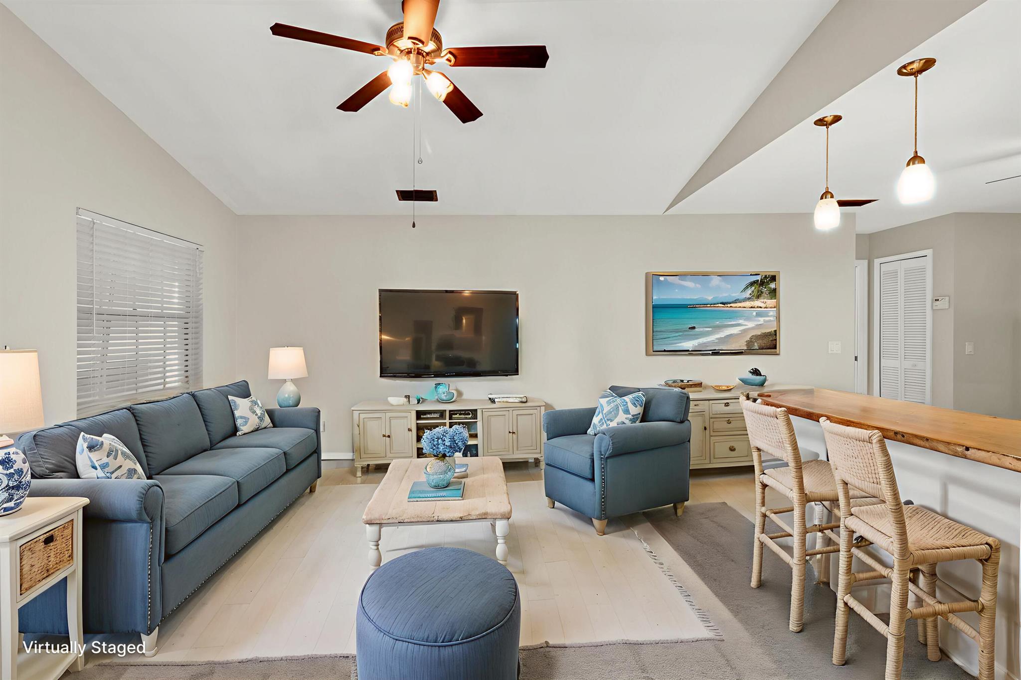 1360 39th Avenue, Vero Beach, FL, 32960/$279,000 1 1360 39th Avenue