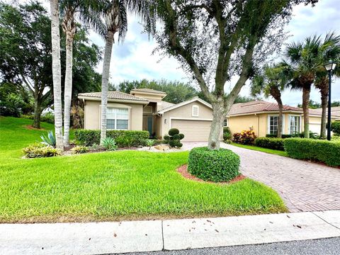 7372 Twin Falls Dr Boynton Beach FL 33437