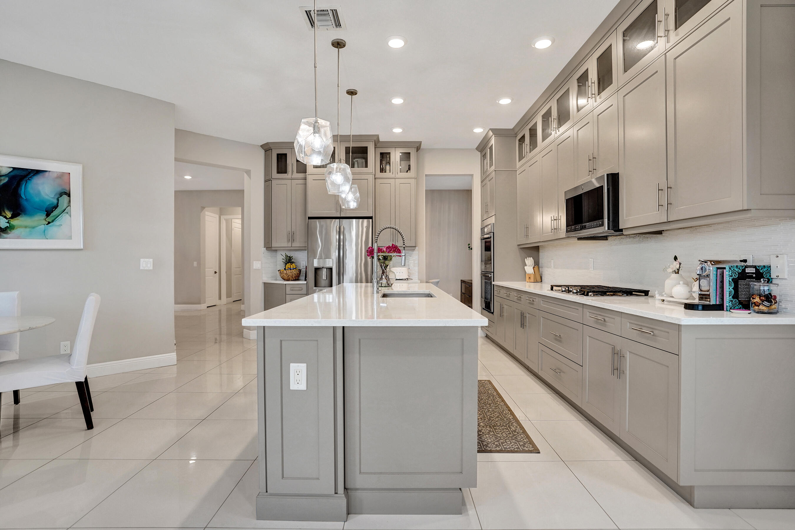 PARKLAND BAY - Residential