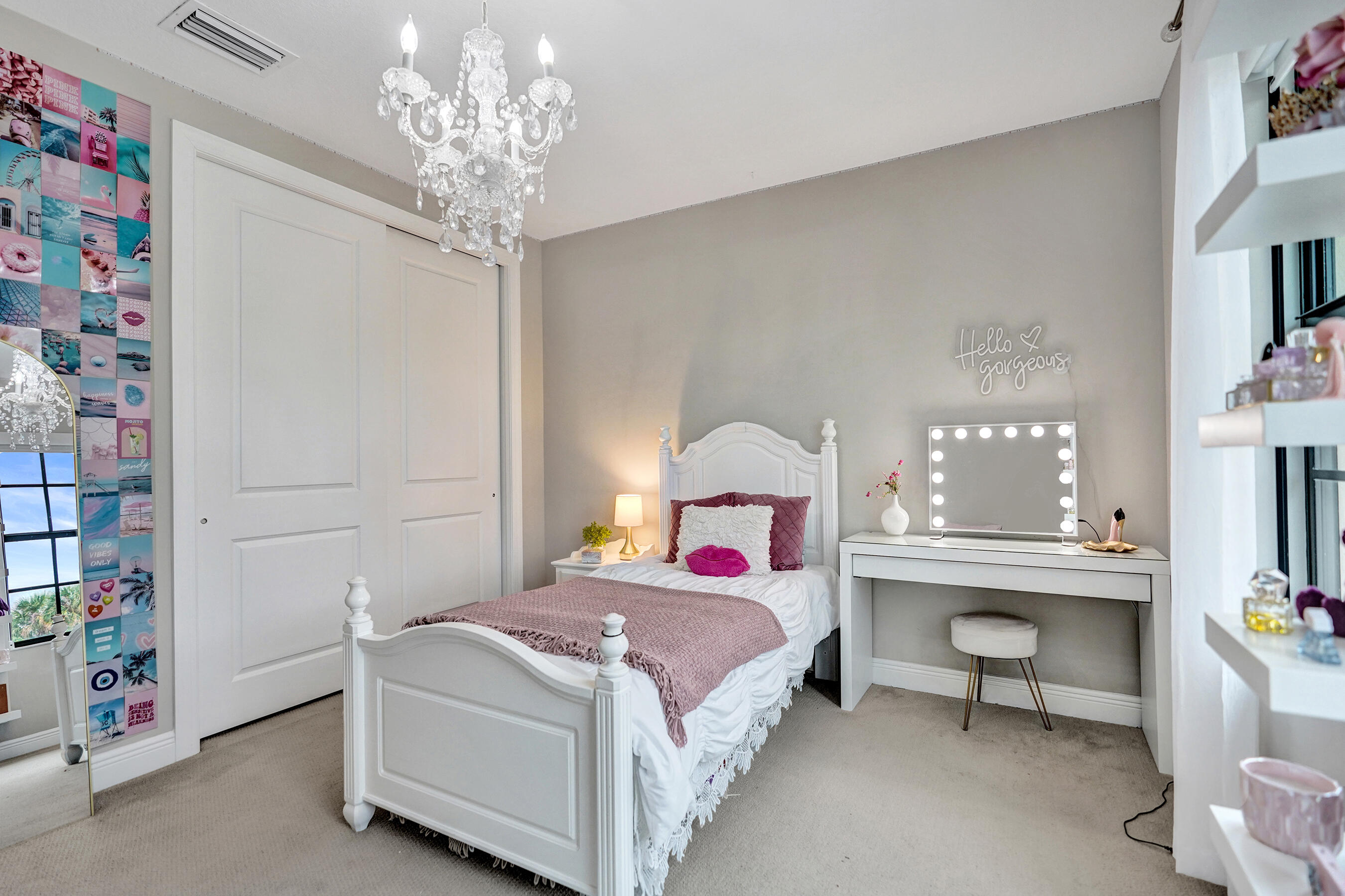 PARKLAND BAY - Residential