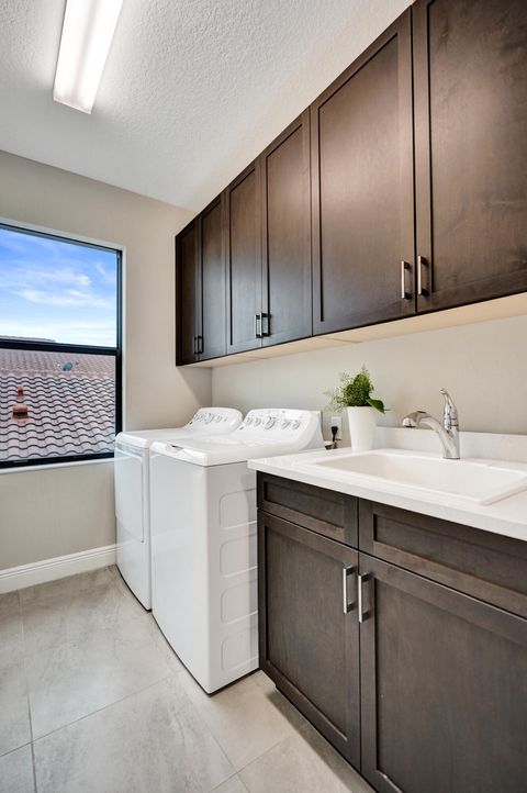 Tiny photo for 11965 S Baypoint Circle, Parkland, FL 33076 (MLS # B26004585)