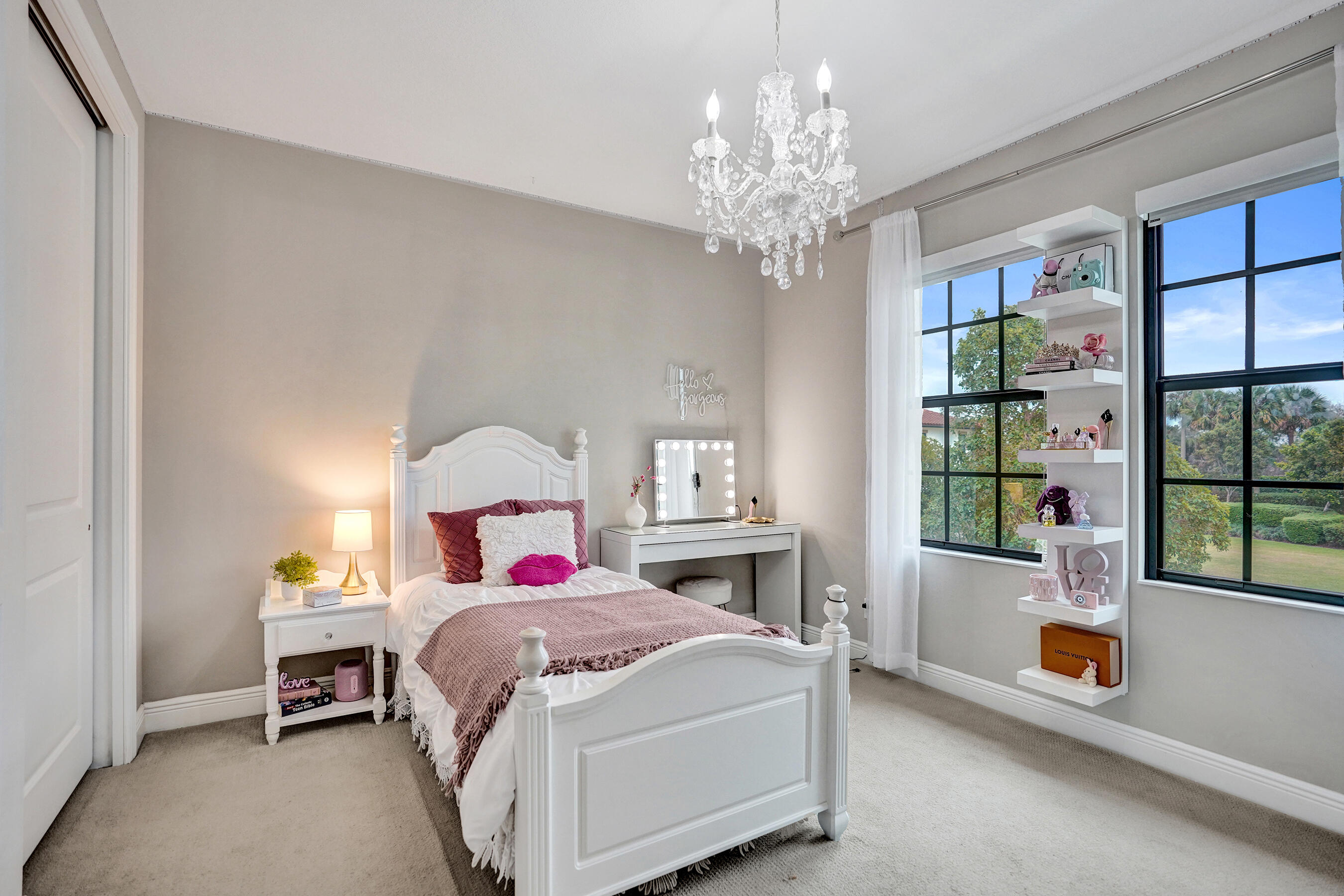 PARKLAND BAY - Residential