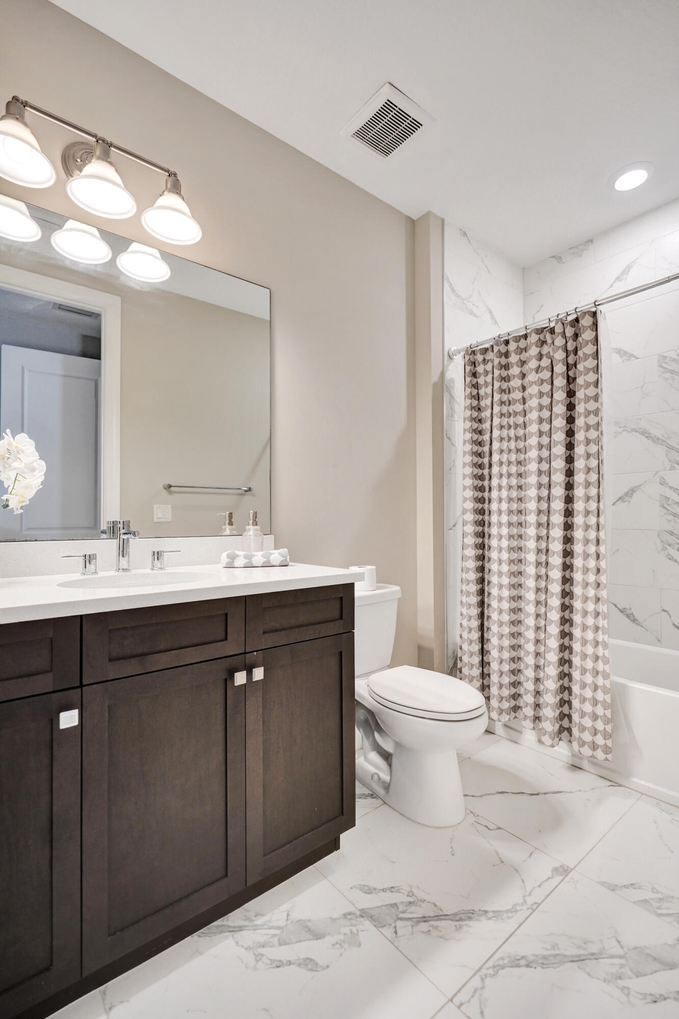 PARKLAND BAY - Residential