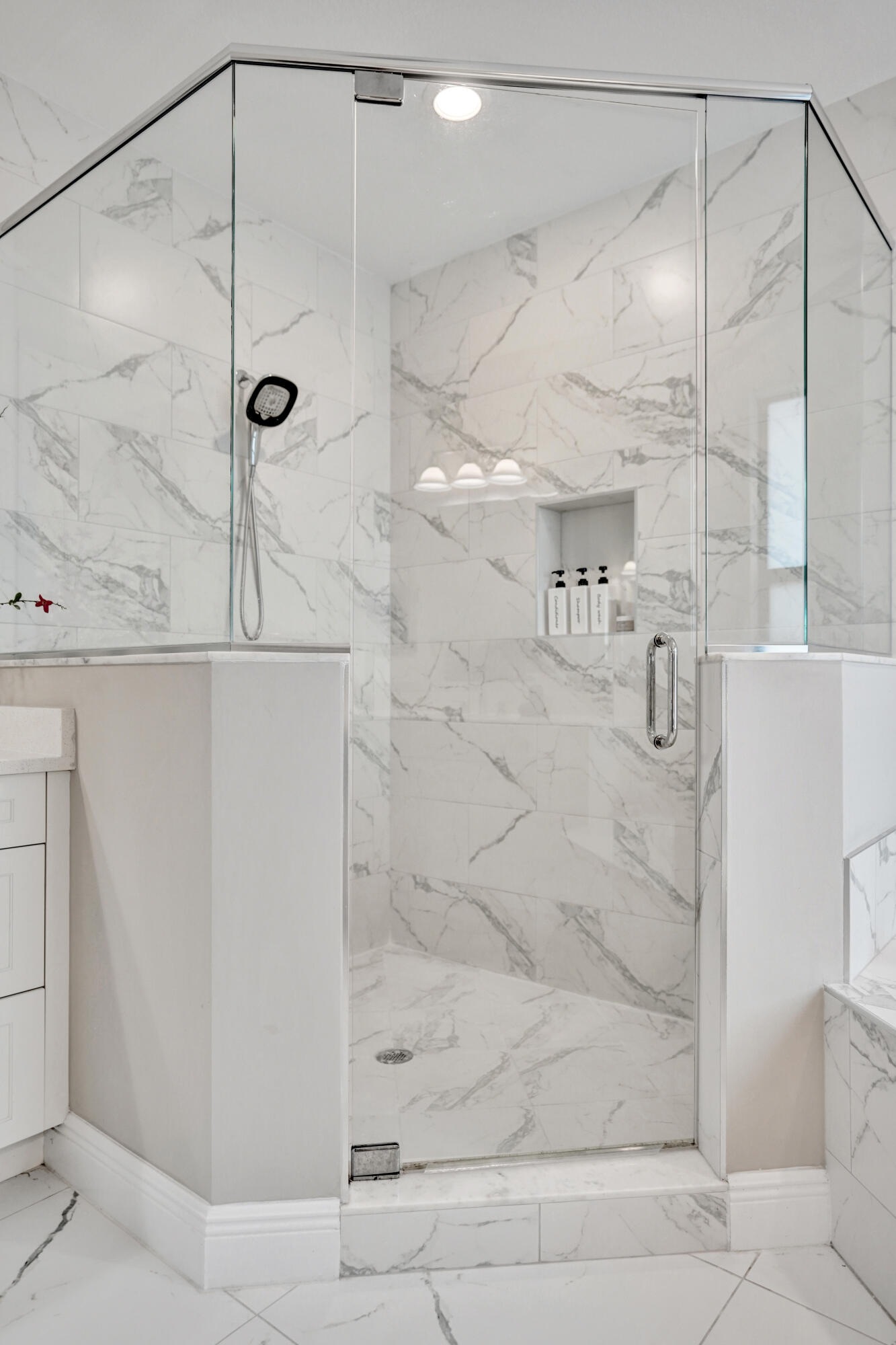 PARKLAND BAY - Residential