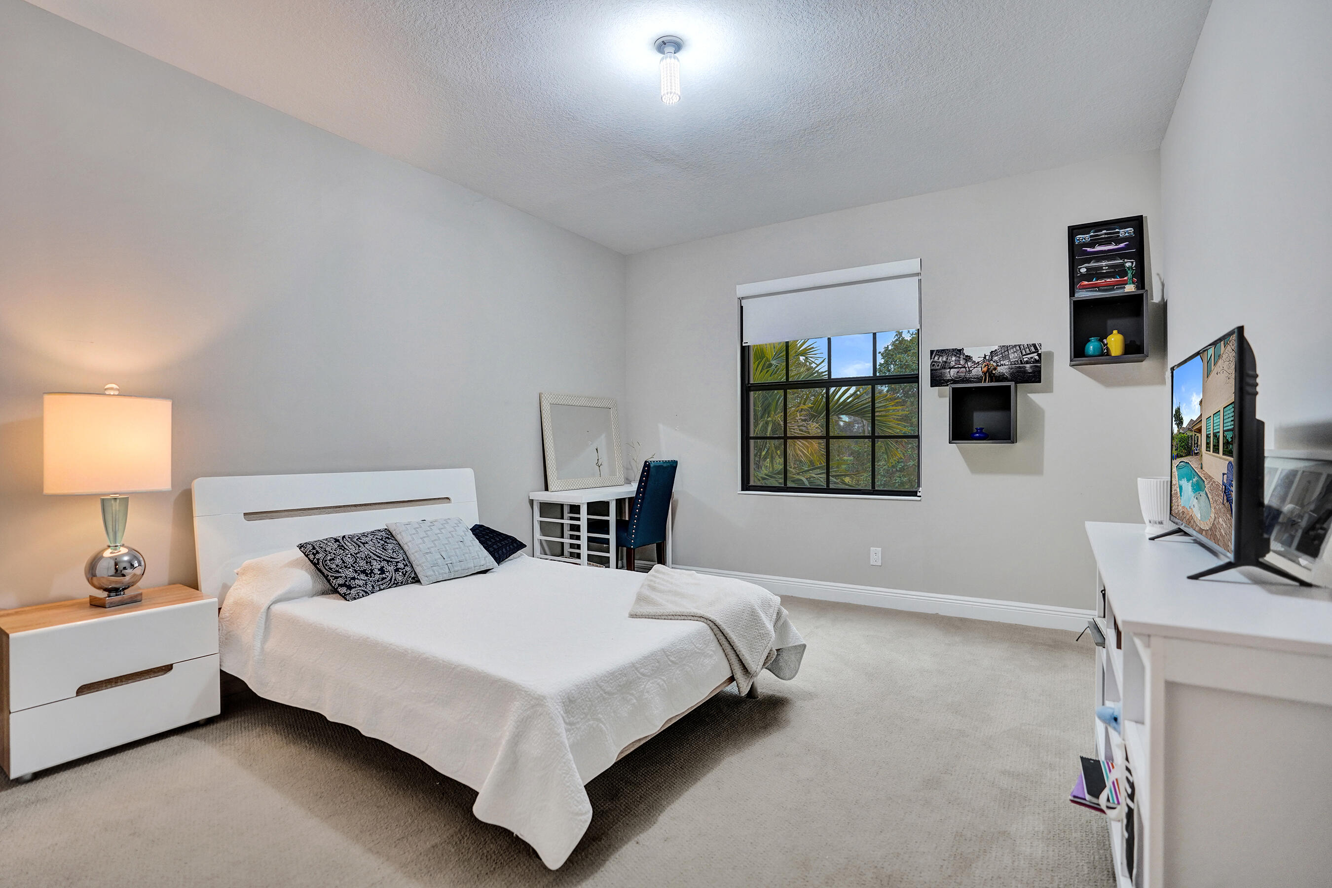 PARKLAND BAY - Residential