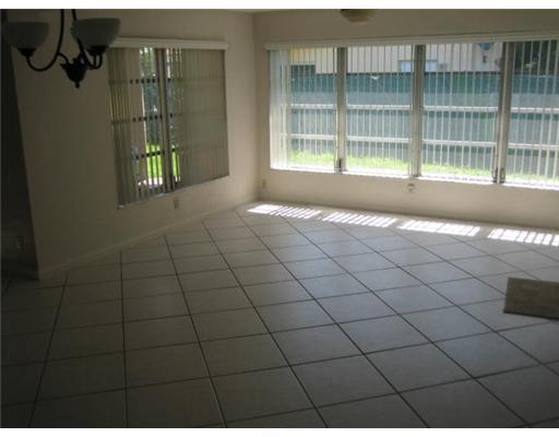 712 W Palmetto Park Road