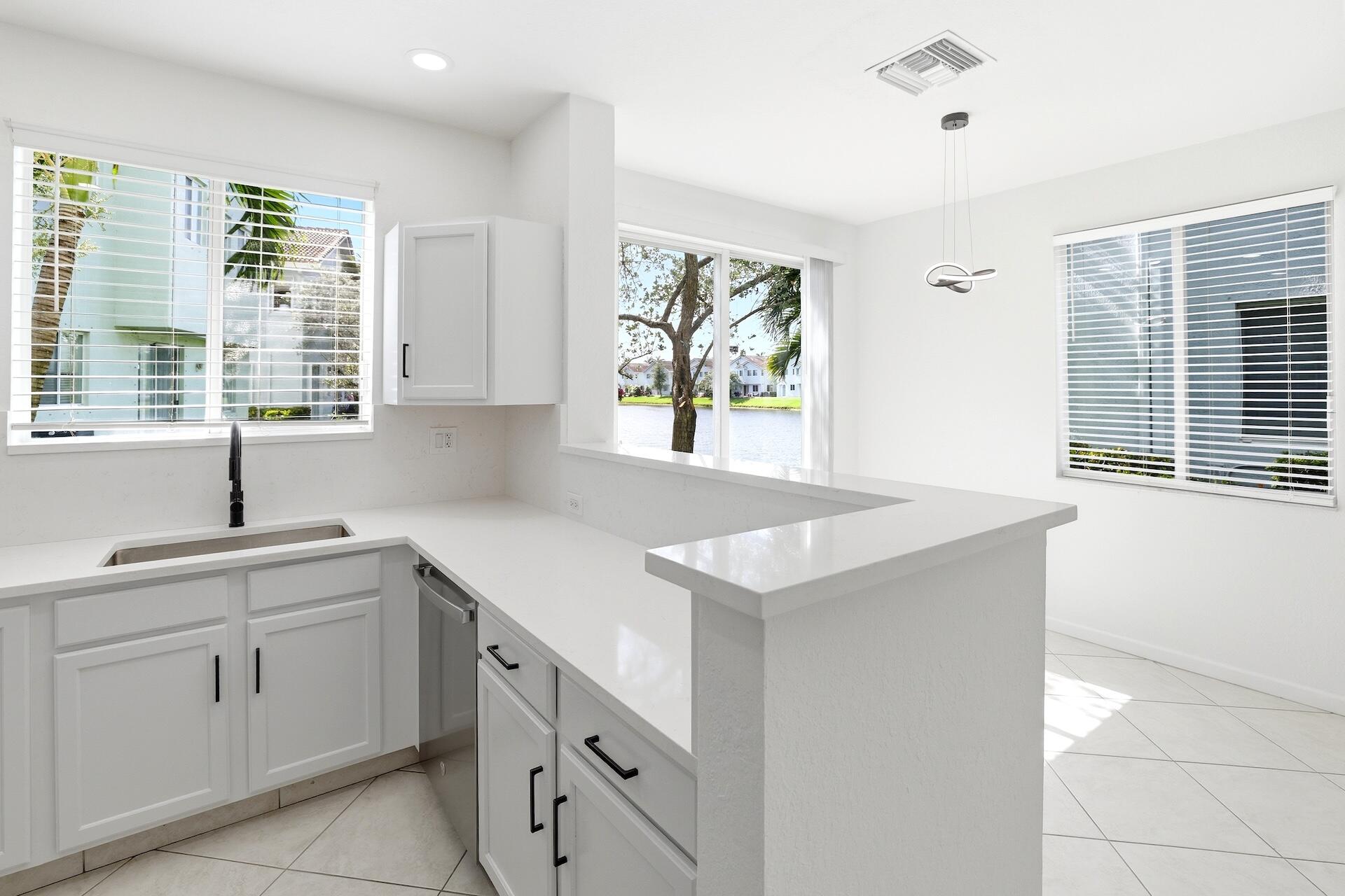THOUSAND OAKS - Residential