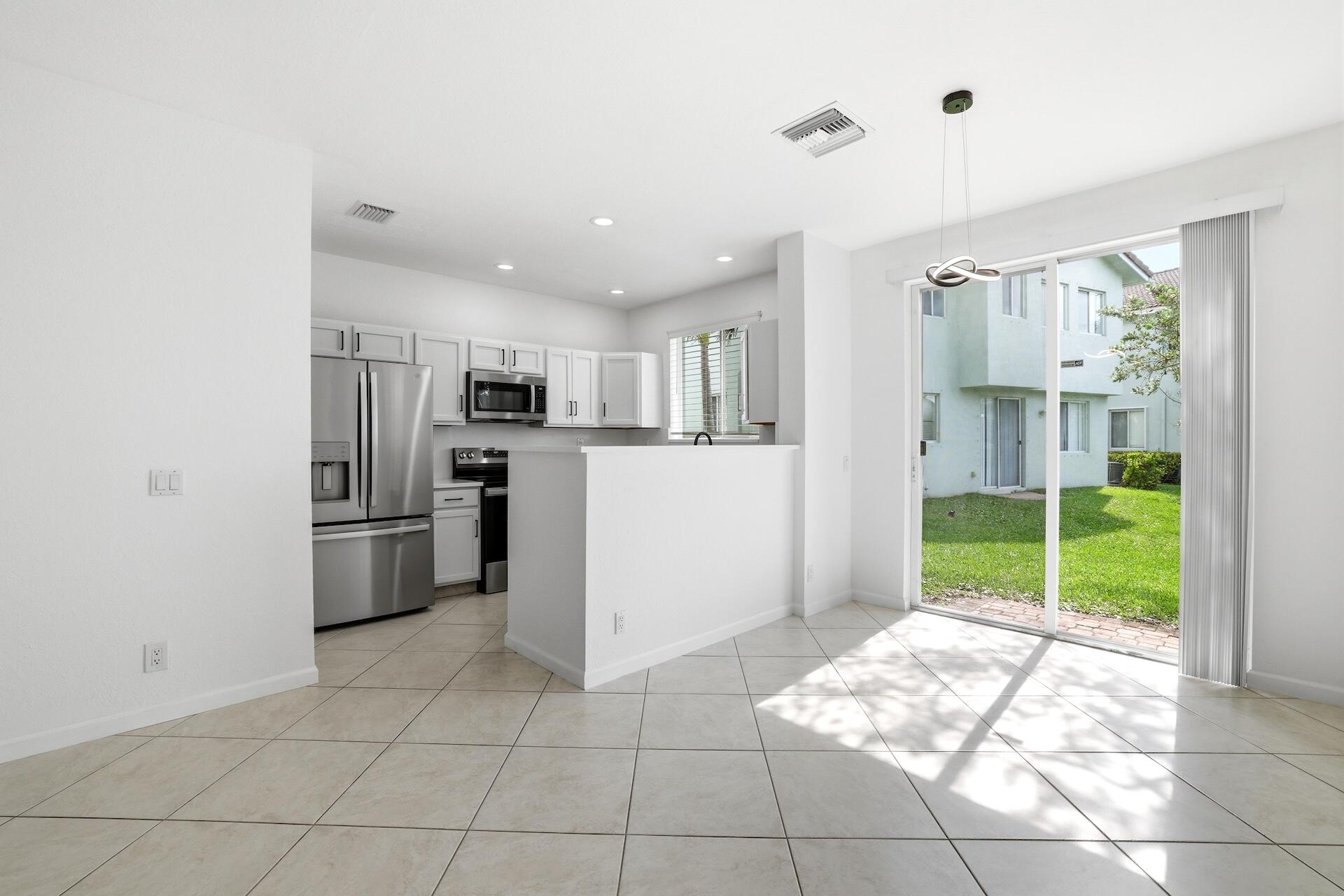 THOUSAND OAKS - Residential