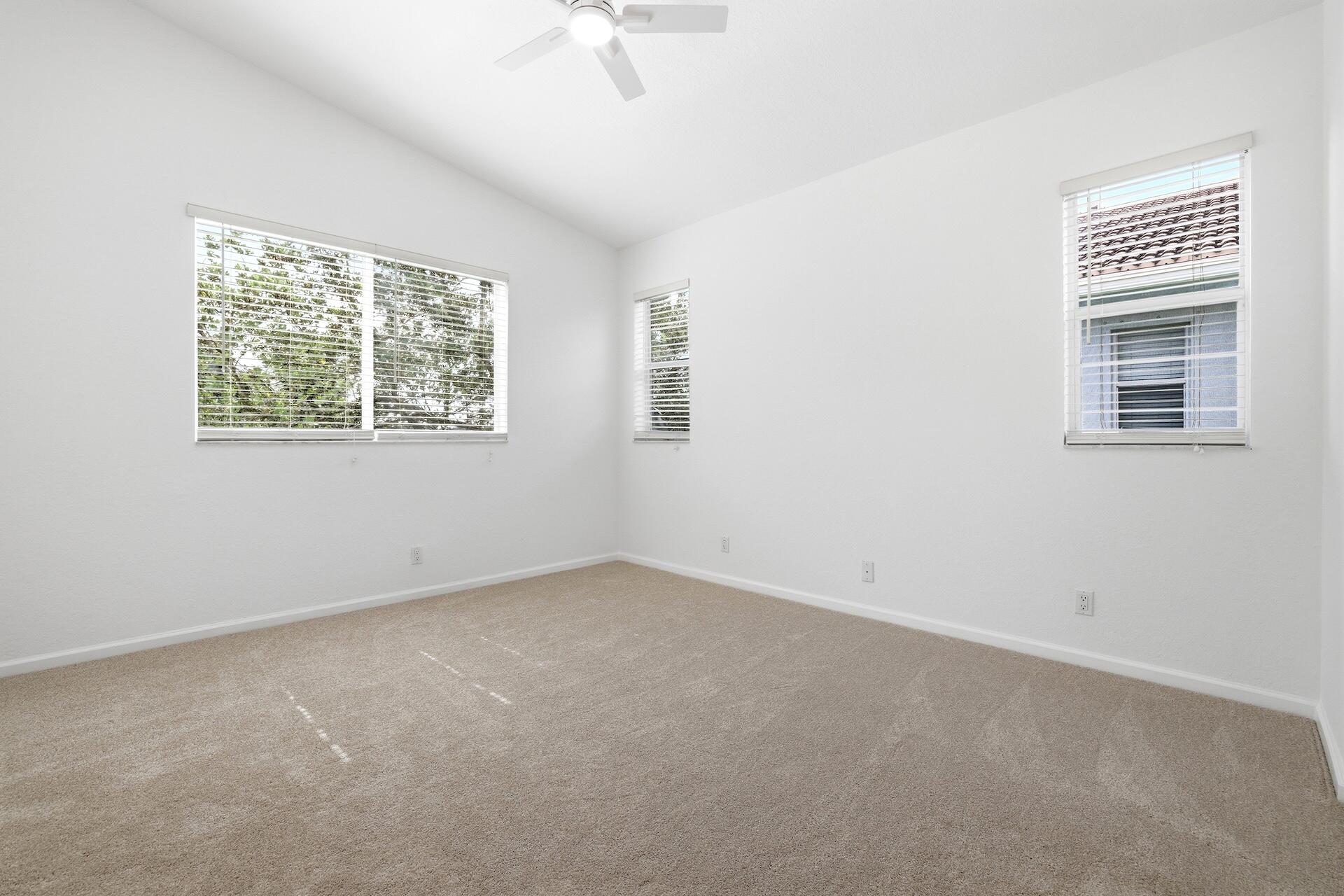 THOUSAND OAKS - Residential