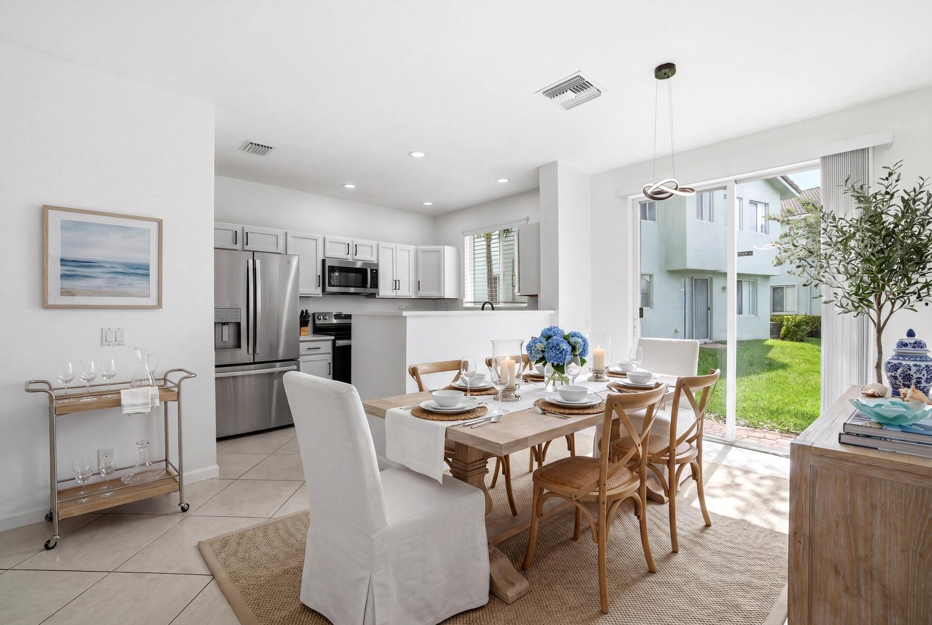 3068 Laurel Ridge Circle