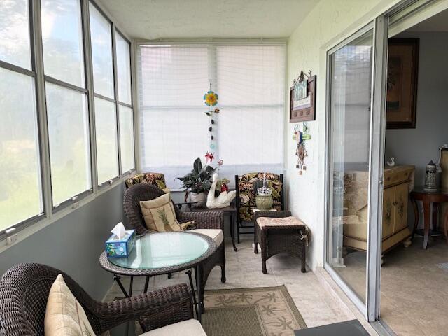 LAKESIDE VILLAGE CONDO 10 - Residential Lease