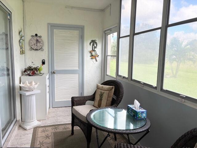 LAKESIDE VILLAGE CONDO 10 - Residential Lease