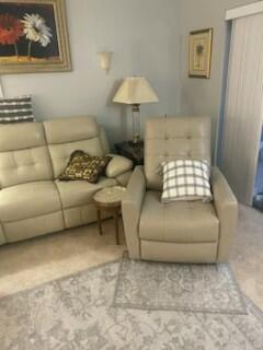 LAKESIDE VILLAGE CONDO 10 - Residential Lease