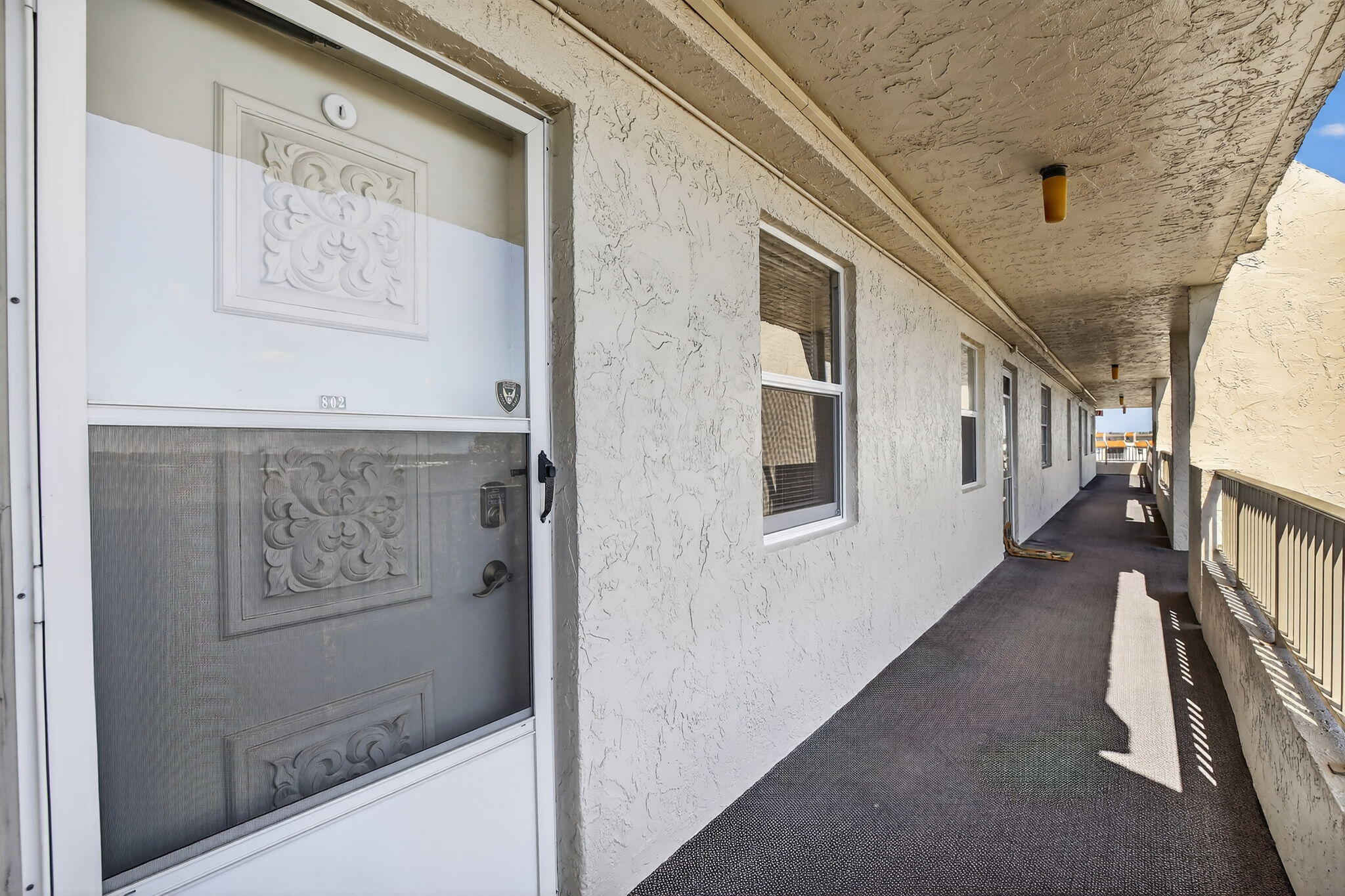 18TH HOLE AT INVERRARY CONDO - Residential