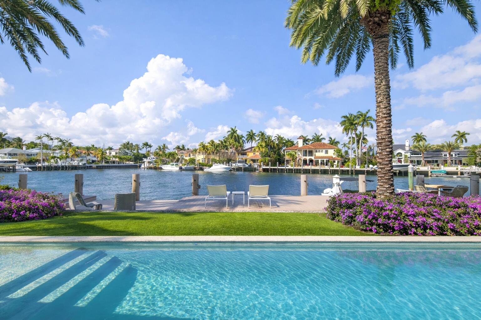 RIO VISTA ISLES - Residential