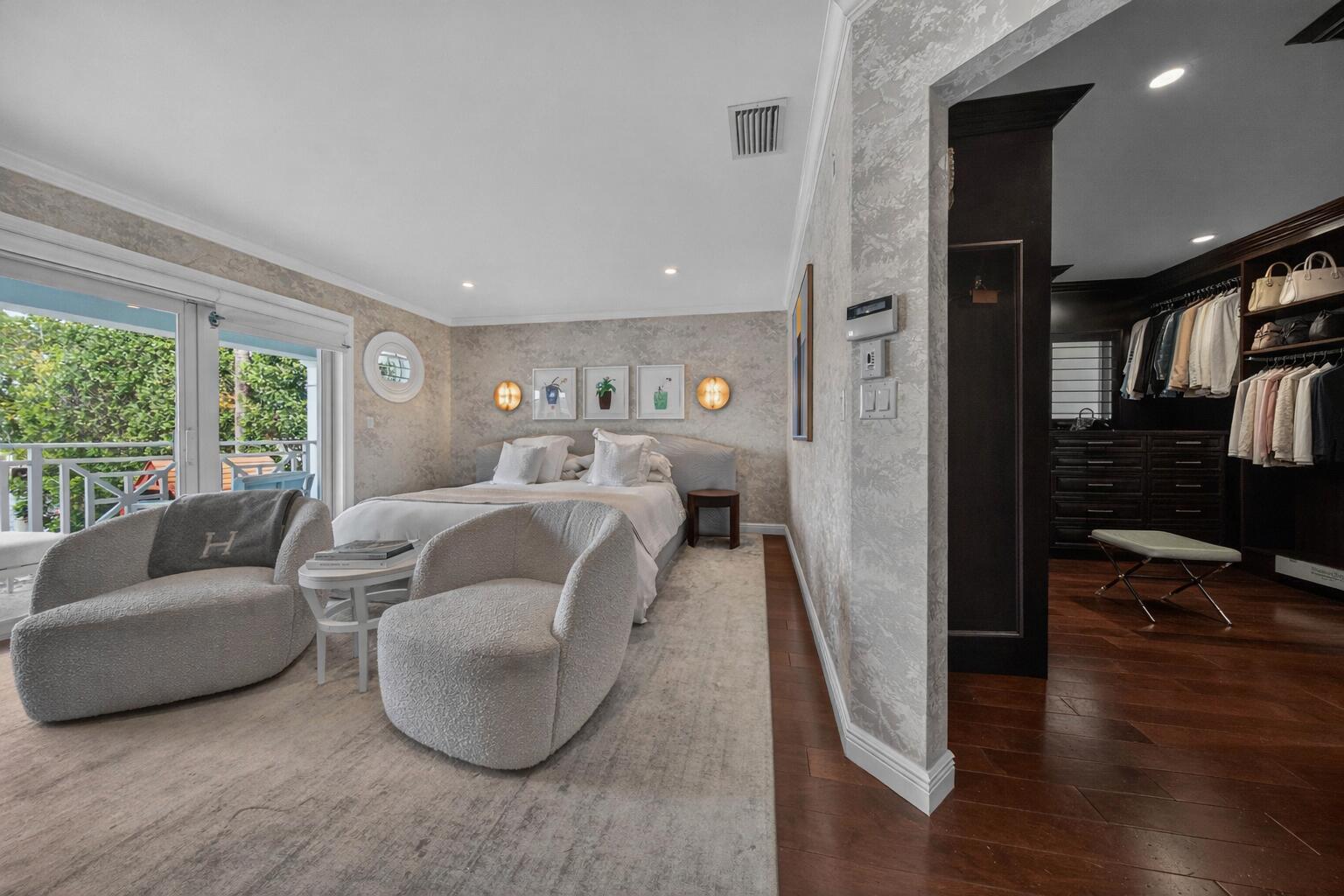 RIO VISTA ISLES - Residential