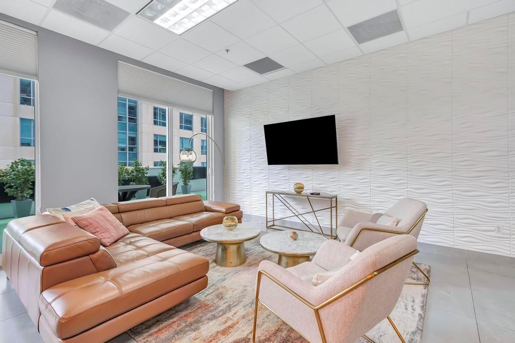 THE CLUB AT BRICKELL BAY - Residential