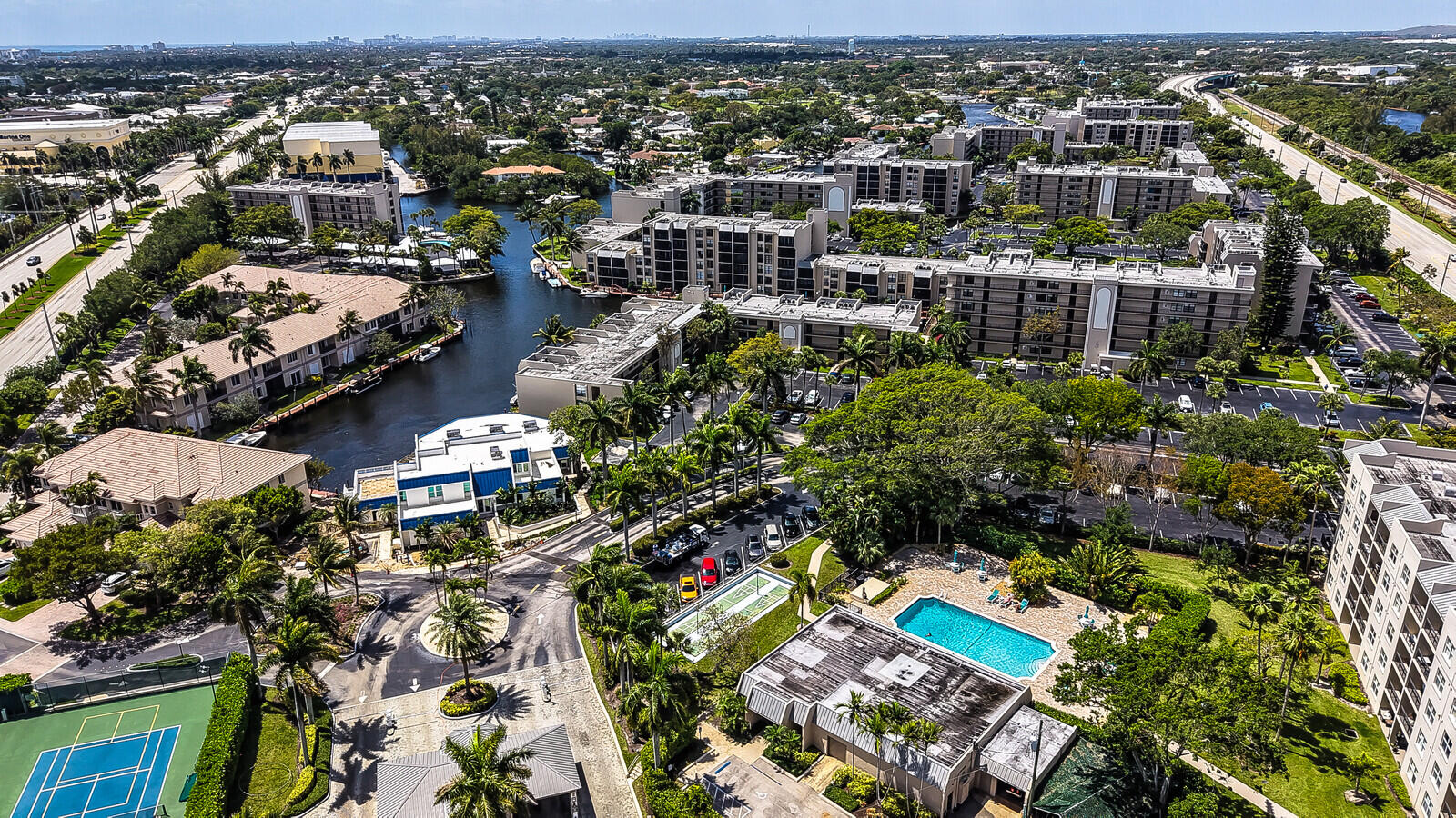 BOCA BAYOU CONDO - Residential
