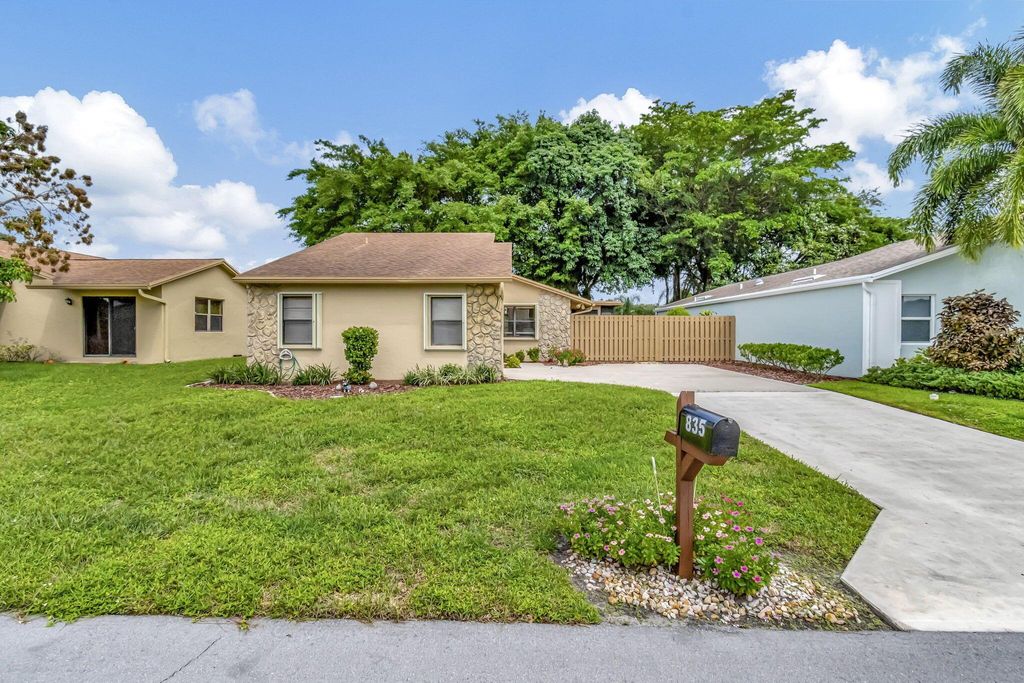Photo of 835 NW 32nd Avenue, Delray Beach, FL 33445 (MLS # R11086468)