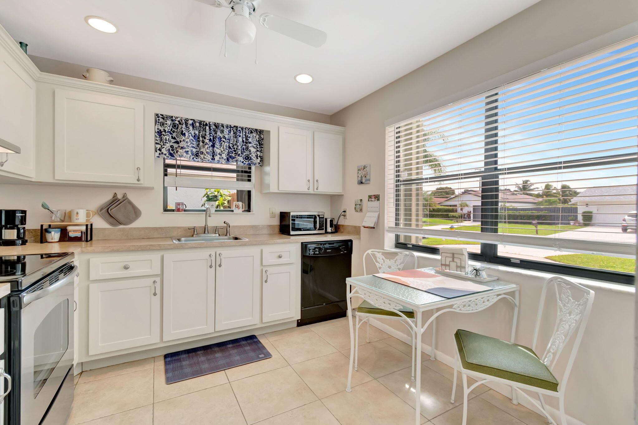 835 NW 32nd Avenue