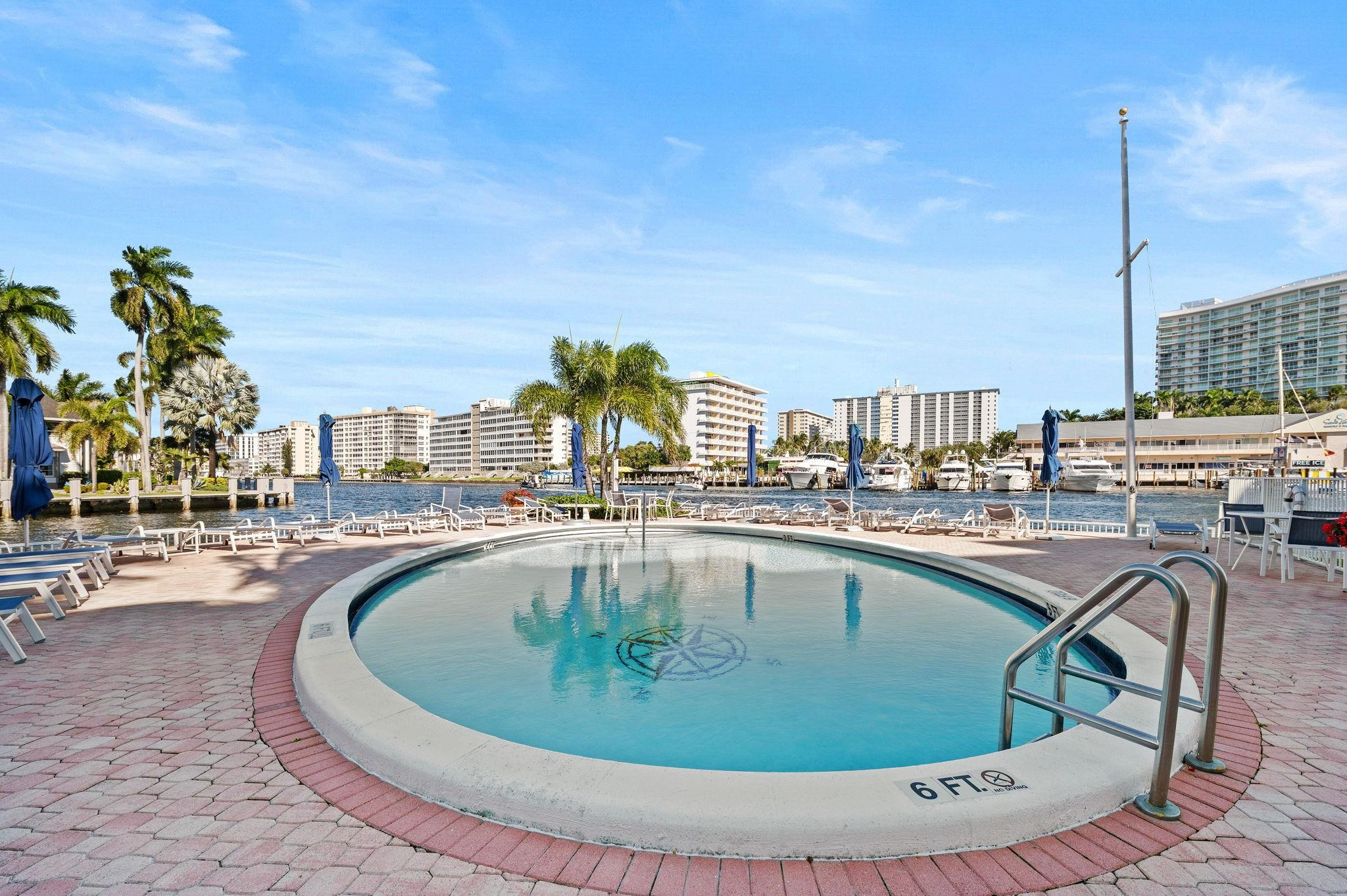 Pompano Yacht& Beach Club - Residential
