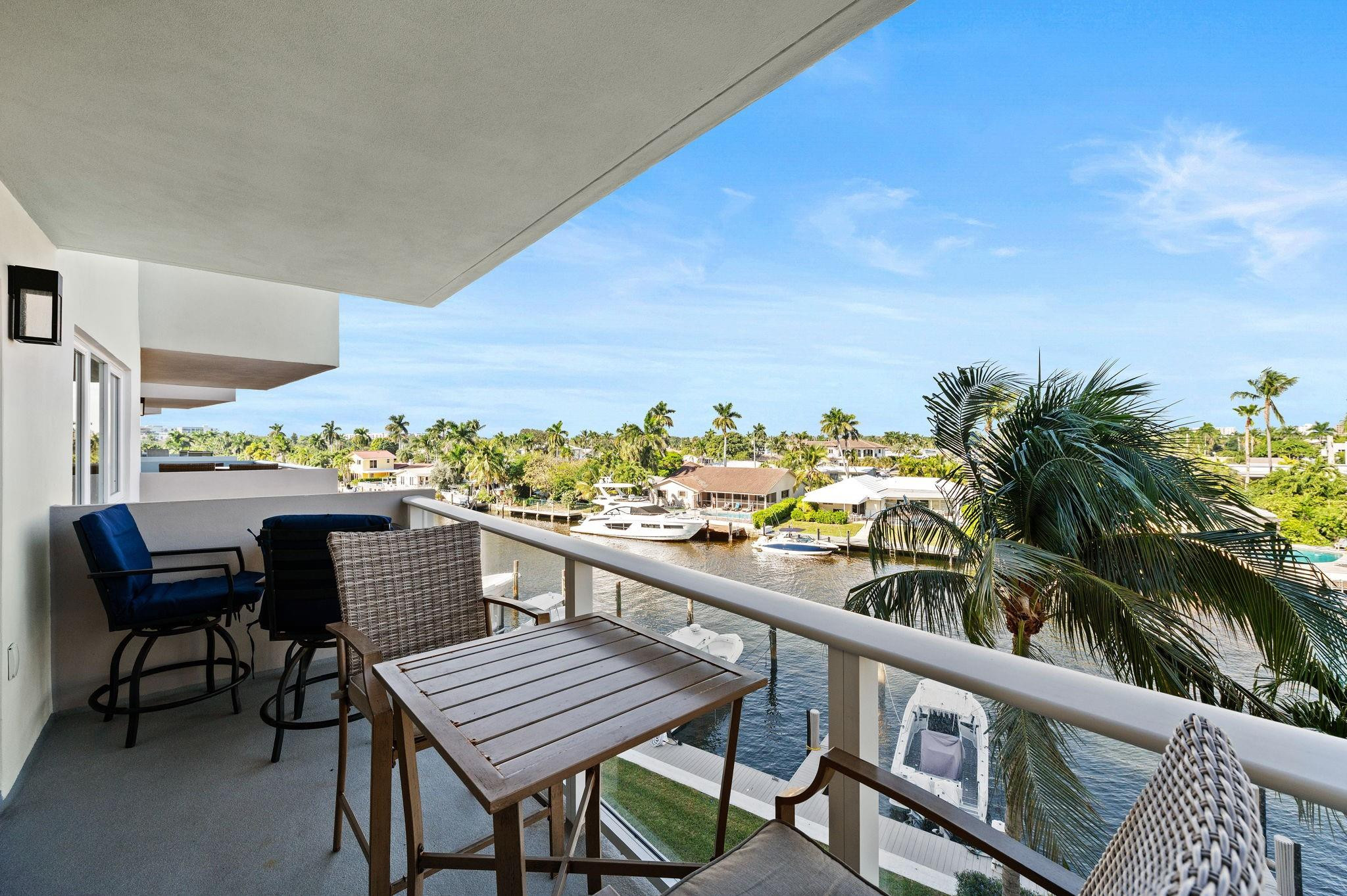 Pompano Yacht& Beach Club - Residential