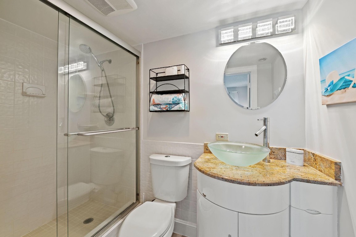 Pompano Yacht& Beach Club - Residential