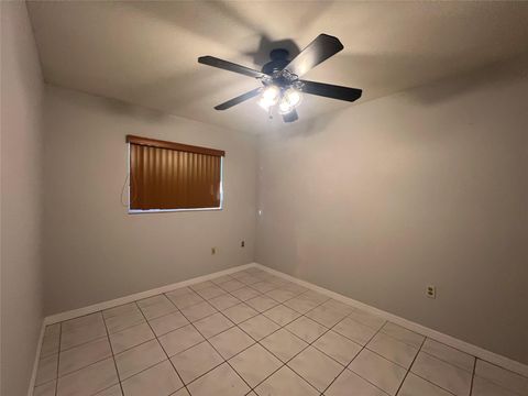 Single Family Residence in Sunrise FL 3010 113th Ave Ave 9.jpg