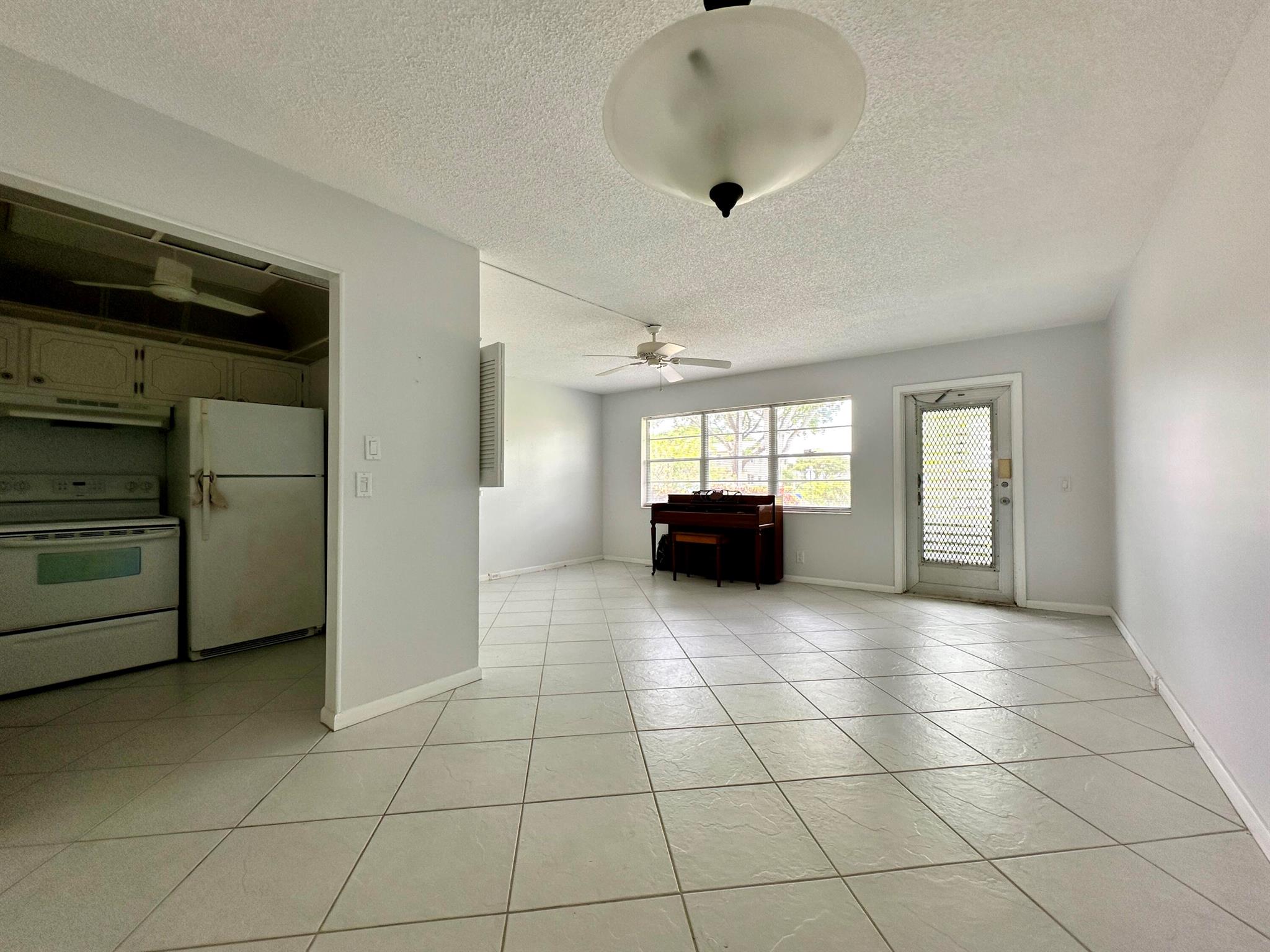CENTURY VILLAGE - CHATHAM - Residential