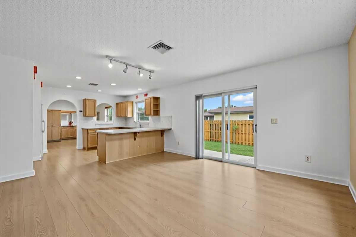 SCHROEDERS - Residential