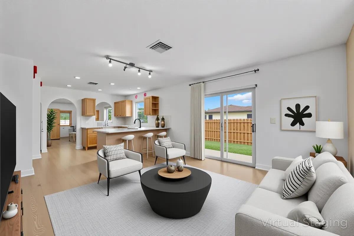 1409 Richard Lane, Lake Worth Beach, FL, 33460/$519,000 4 1409 Richard Lane